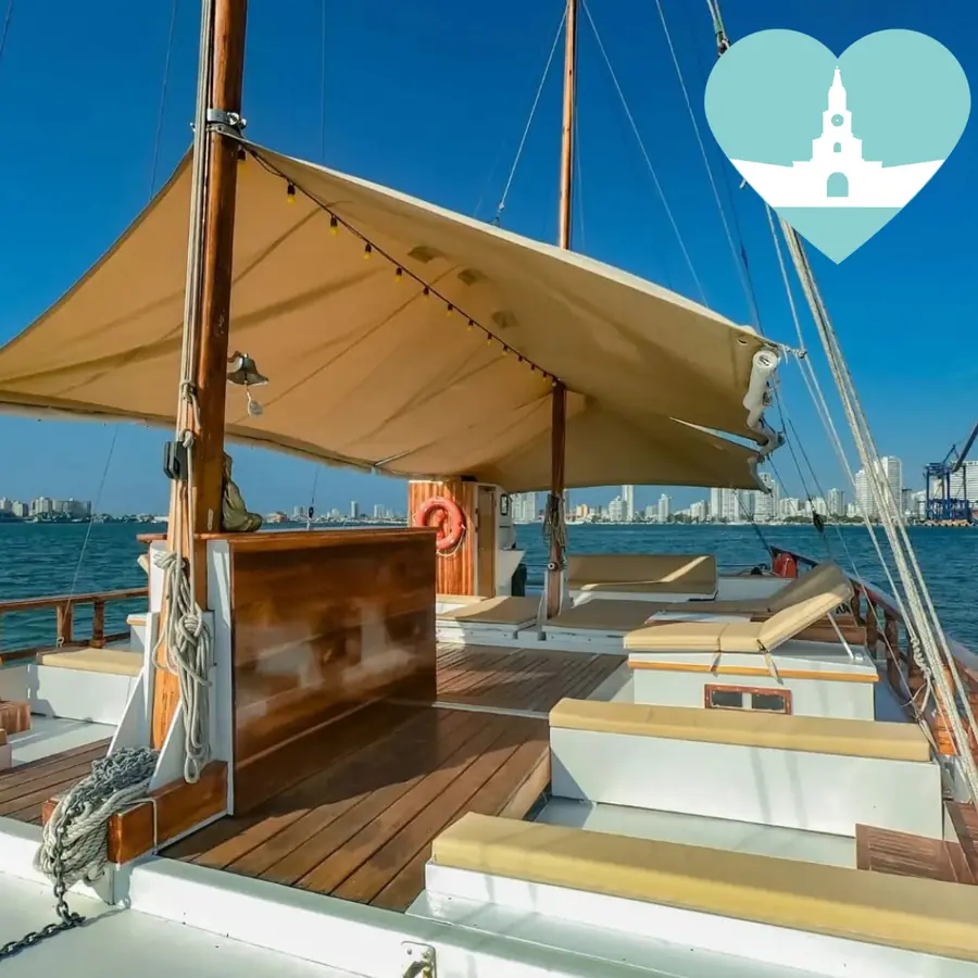 Catamarán Moana Lounge de 50 pies en Cartagena — 4