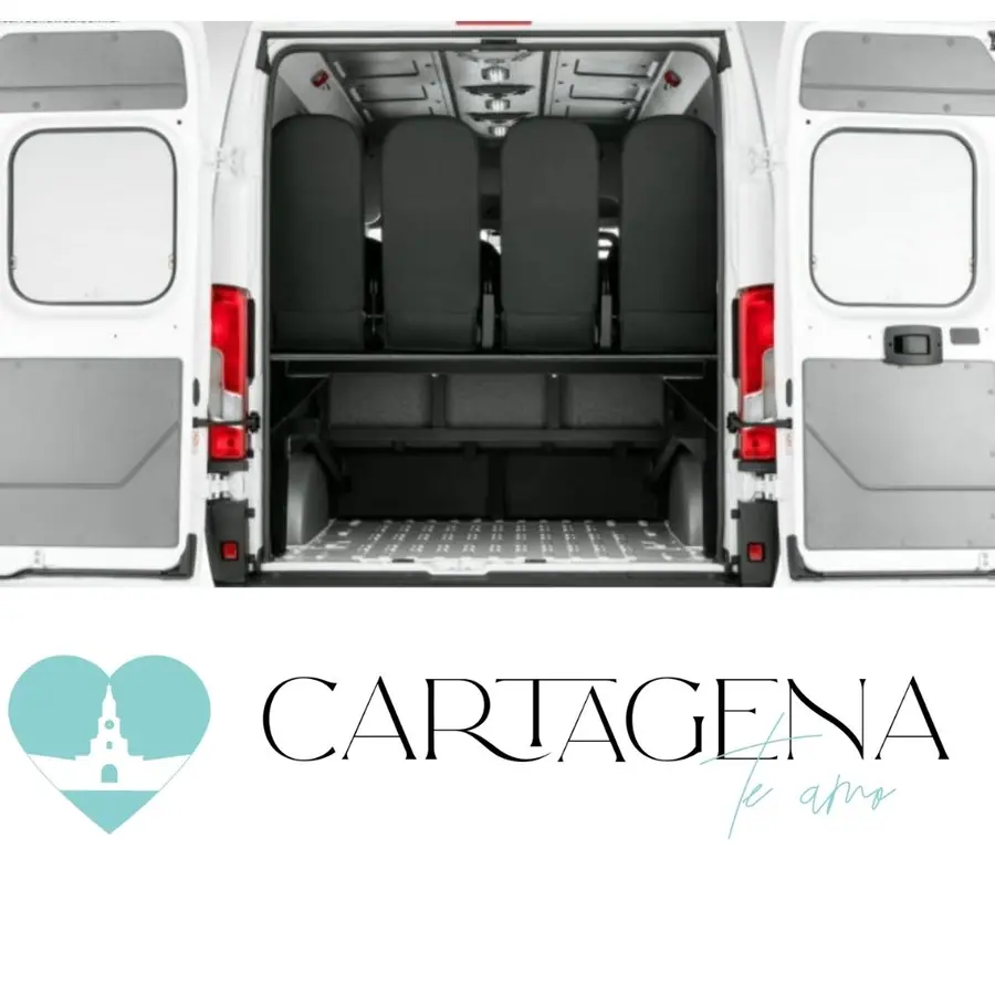 Citroën Jumpy Van with Driver in Cartagena — 4