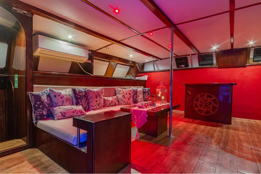 Catamarán de fiesta de 65 pies en Cartagena — 3