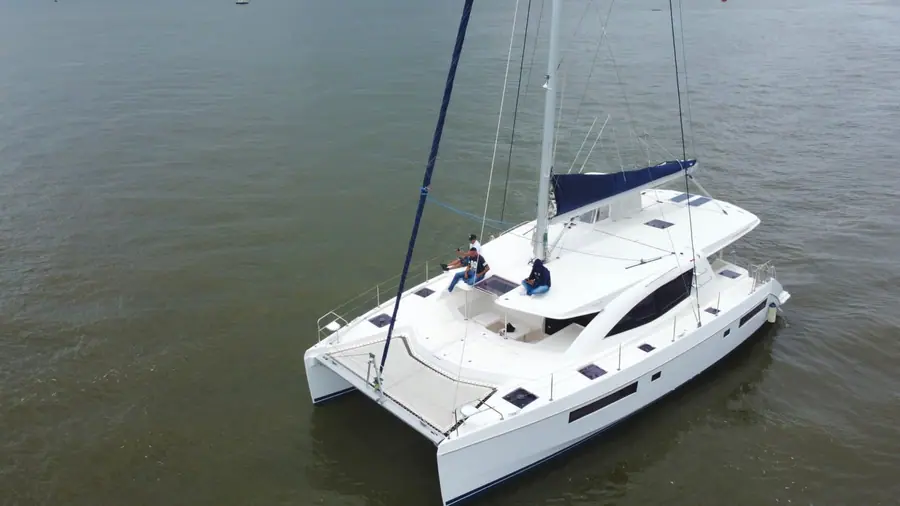 Catamarán Charter Party 2: charter privado en Cartagena — 2