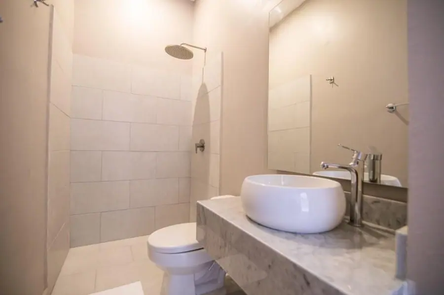 Casa en Getsemaní con piscina para despedidas — 4