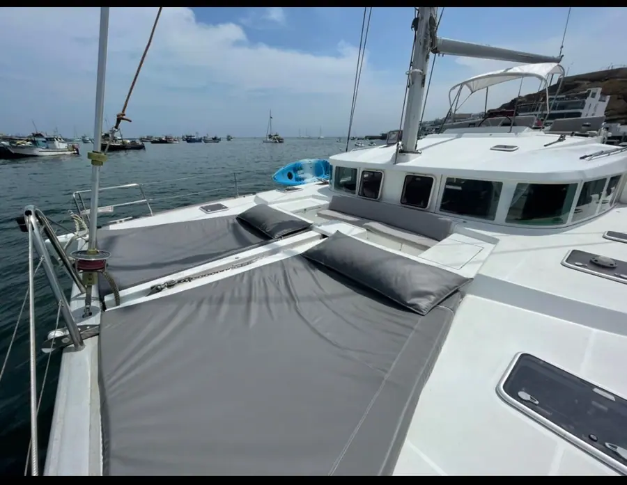 Catamarán Party 3 de 44 pies en Cartagena — 2