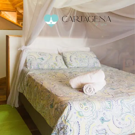 Seis cabañas en Barú para 21 personas, con desayuno, yoga al amanecer y masajes.