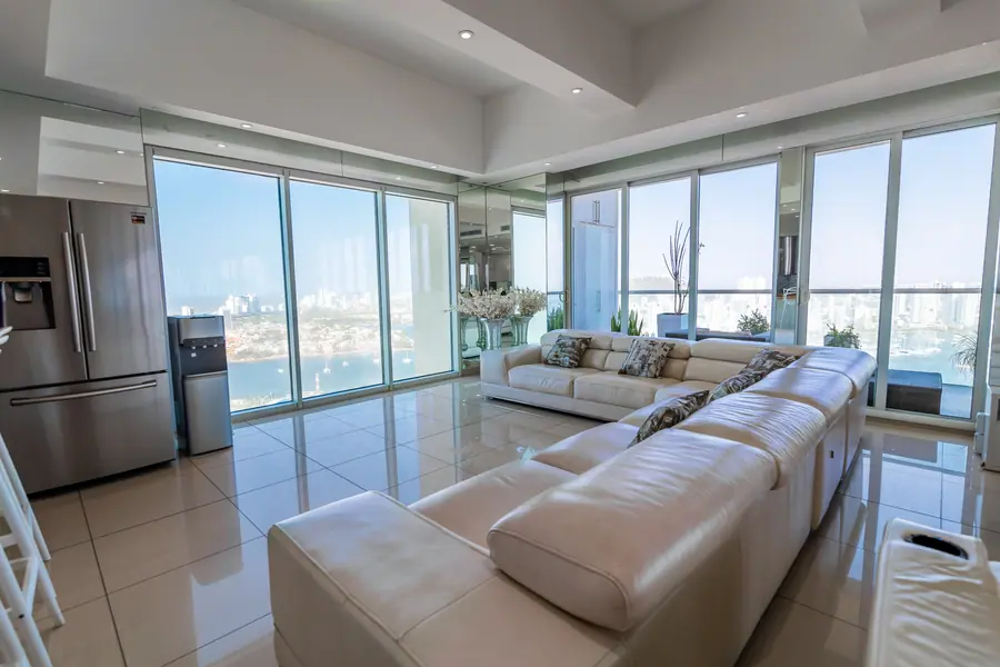Penthouse de 5 habitaciones en Bocagrande — 1
