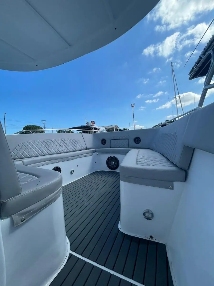 Fiesta privada en barco por la bahía al atardecer — 4
