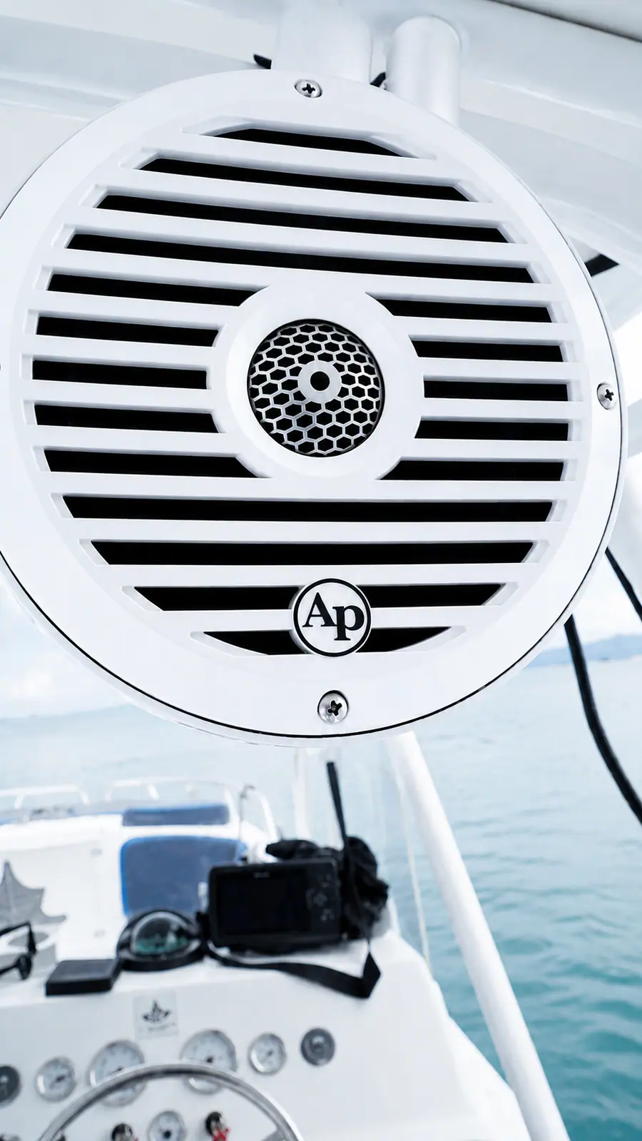 Bote 38 Pies en Cartagena con Baño y Sonido — 3